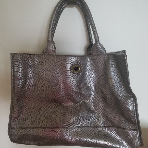 Large Silver Tote - Picture 6 of 6